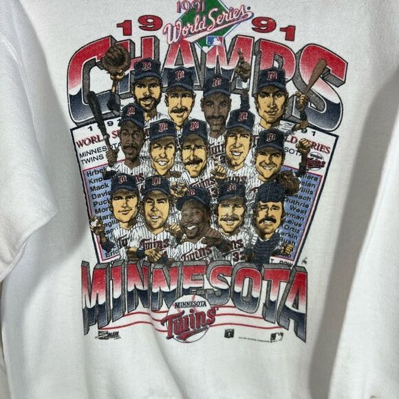 Vintage 1991 World Series Champs Minnesota Twins Sweatshirt - Picture 4 of 7